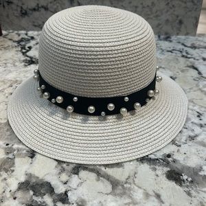 Marcus Adler pearl sun hat